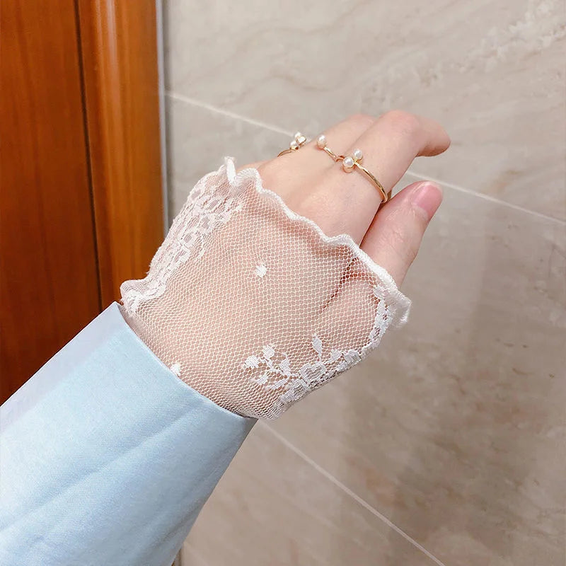 Trendora™ Haut Transparent Dentelle – Blanc, Coffee & Noir